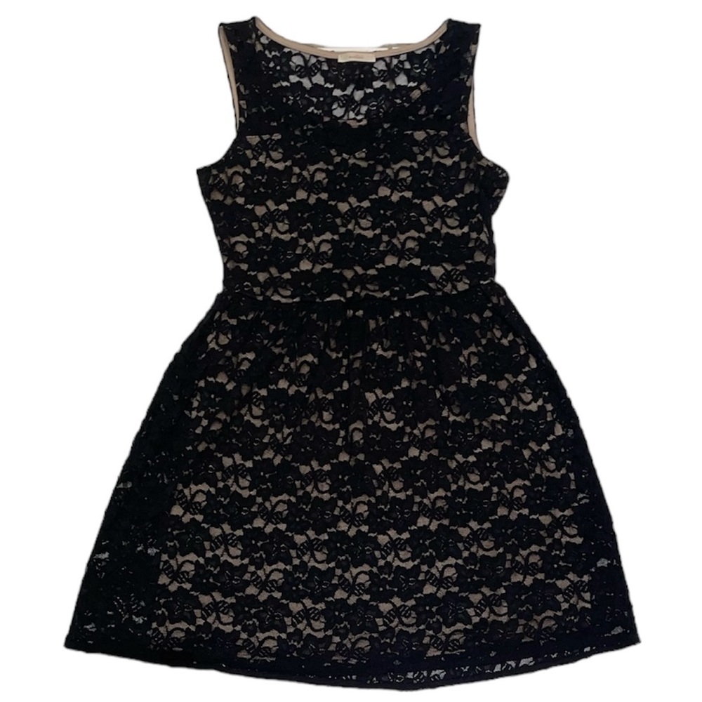 Retro Lace Dress